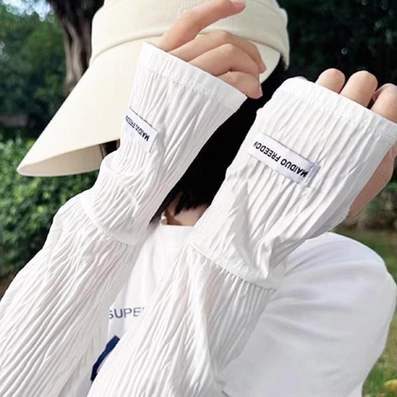 紫外線防止アームスリーブ サイクリングドライビンググローブ  - Cycling Glove のレビューと価格